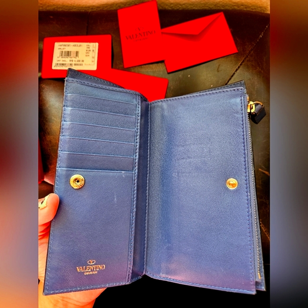 Valentino Rockstuds Mid Long CALFSKIN Leather Wallet Royal Blue Zip-Around - Picture 14 of 16